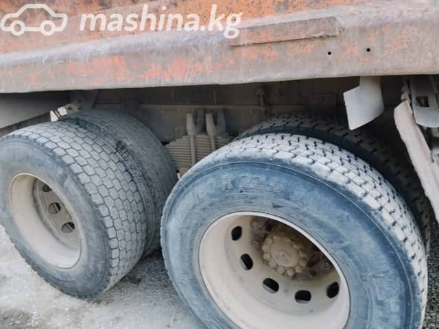 КамАЗ 6520