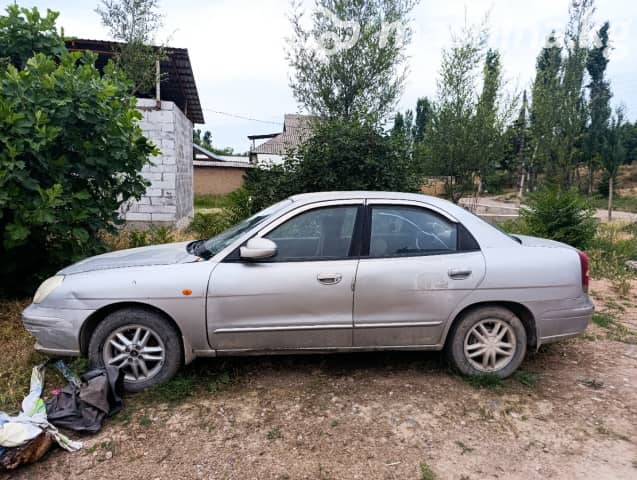 Daewoo Nubira I 1.6 MT
