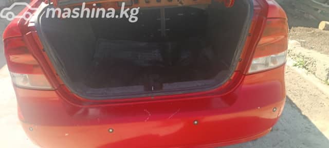 Chevrolet Aveo I 1.4 MT