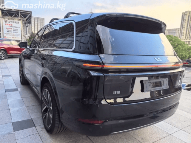 LiXiang L9 Рестайлинг 1.5hyb AT 4WD