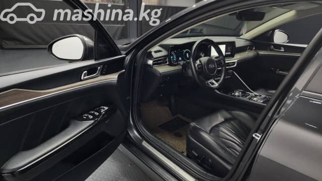 Kia K5 III 2.0hyb AT