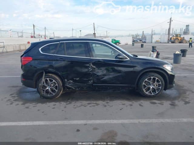 BMW X1 II (F48) Рестайлинг 28i xDrive 2.0 AT 4WD