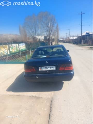 Mercedes-Benz E-Класс II (W210, S210) 230 2.3 MT