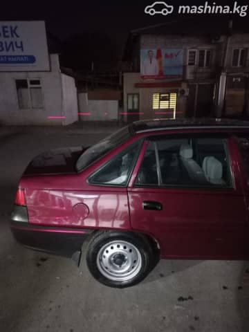 Daewoo Nexia I Рестайлинг 1.5 MT