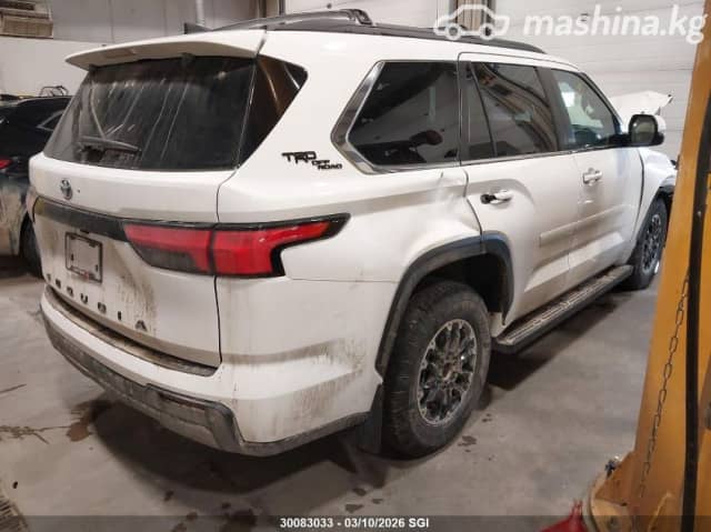 Toyota Sequoia III 3.5hyb AT 4WD