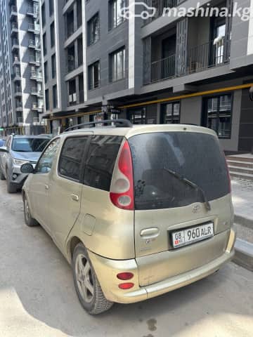 Toyota Yaris Verso 1.3 AT