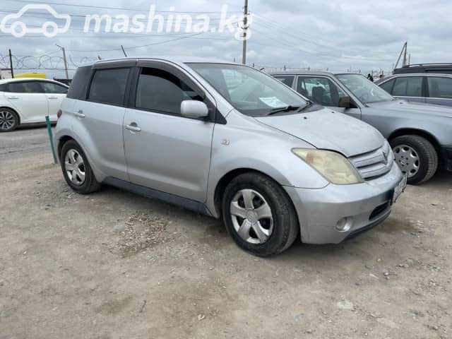 Toyota Ist I 1.3 AT