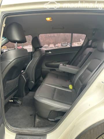 Kia Sportage IV Рестайлинг 2.0d AT