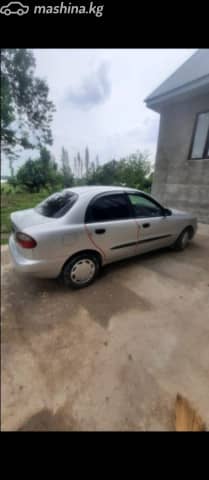 Daewoo Lanos (Sens) 1.6 MT