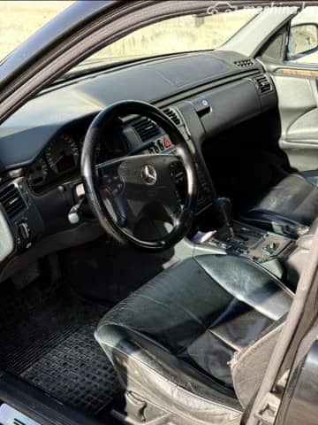 Mercedes-Benz E-Класс II (W210, S210) Рестайлинг 320 3.2 AT