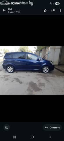Toyota Corolla Verso I Рестайлинг 1.8 MT