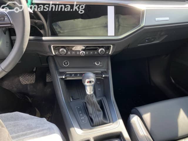Audi Q3 II (F3) 35 TFSI 1.5 AMT