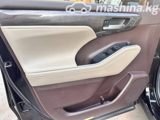 Toyota Highlander IV (U70) 3.5 AT 4WD