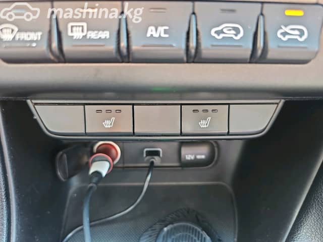 Kia Sportage IV Рестайлинг 2.4 AT