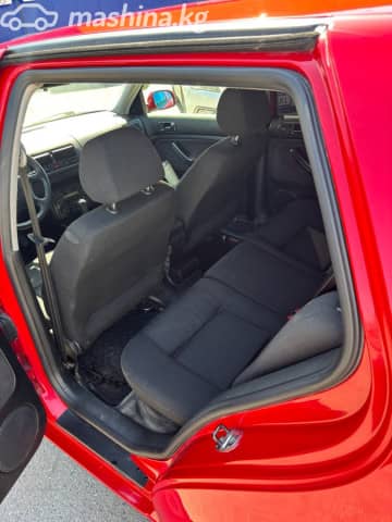 Volkswagen Golf IV 1.6 MT
