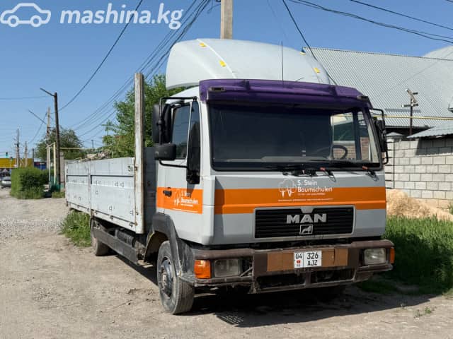 MAN 8