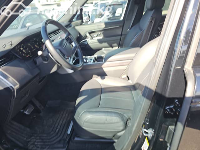 Land Rover Range Rover V P400 MHEV 3.0 AT 4WD