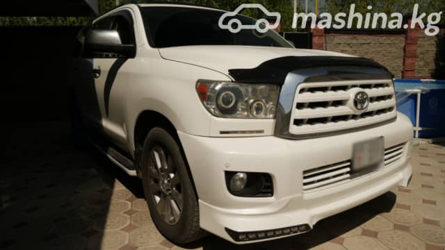 Toyota Sequoia II 5.7 AT 4WD
