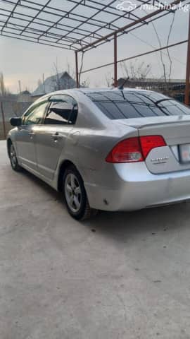 Honda Civic VIII Hybrid 1.3hyb CVT