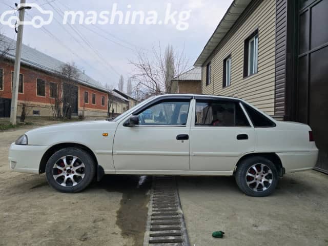 Daewoo Nexia I Рестайлинг 1.5 MT