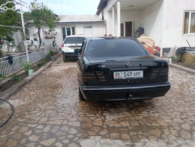 Mercedes-Benz E-Класс II (W210, S210) Рестайлинг 320 3.2d AT