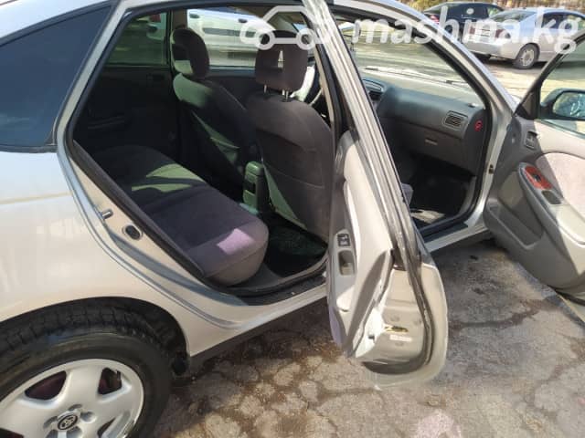 Toyota Avensis I 1.8 MT
