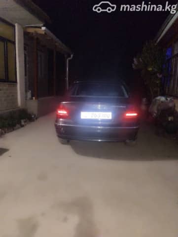 Mercedes-Benz C-Класс II (W203) 200 2.0 AT