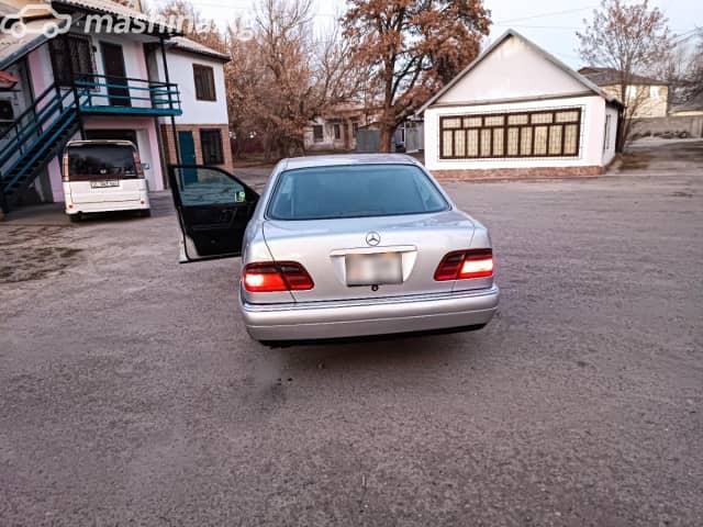 Mercedes-Benz E-Класс II (W210, S210) 430 4.3 AT