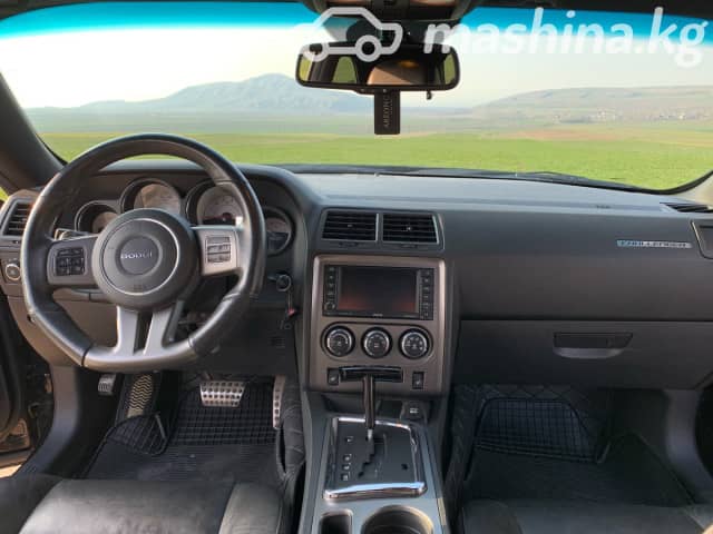 Dodge Challenger III Рестайлинг 3.6 AT