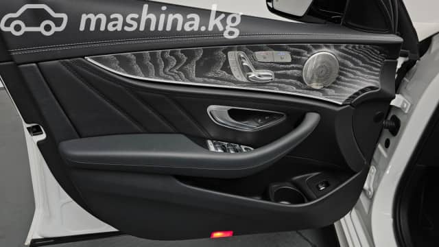 Mercedes-Benz E-Класс AMG V (W213) Рестайлинг 53 AMG 3.0 AT 4WD
