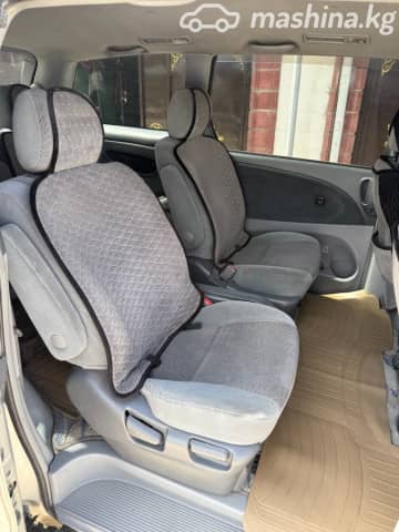 Toyota Estima II Рестайлинг 2.4 AT