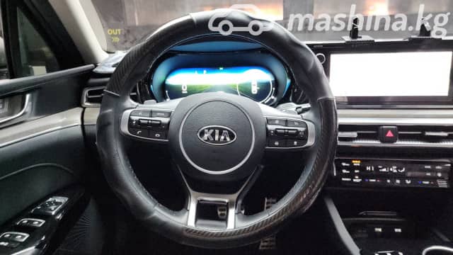 Kia K5 III 2.0hyb AT