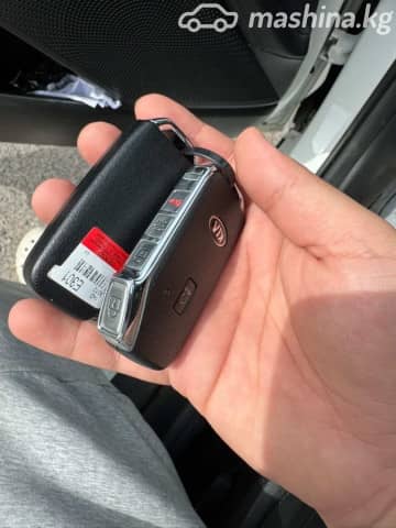 Kia K5 III 2.0 AT