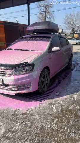 Volkswagen Polo V Рестайлинг 1.6 MT