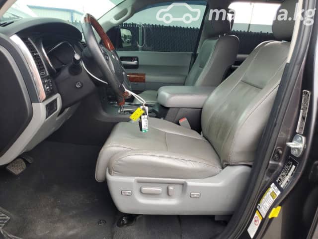 Toyota Sequoia II Рестайлинг 5.7 AT 4WD