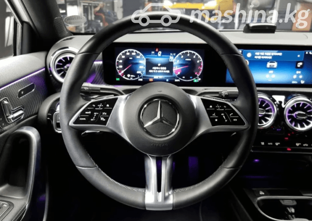 Mercedes-Benz A-Класс IV (W177) Рестайлинг 180 1.3 AMT