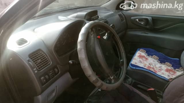 Mitsubishi Space Star I 1.8 MT