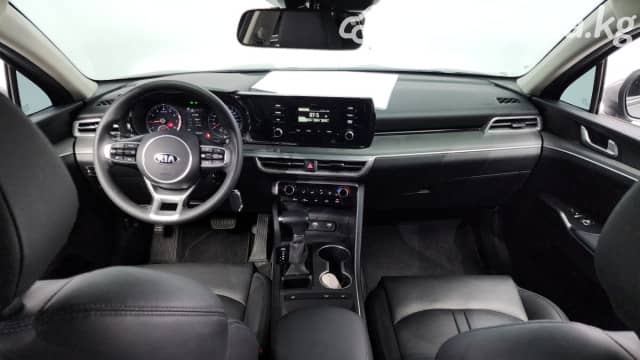 Kia K5 III LPi 2.0 AT