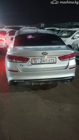 Kia K5 II 2.0 AT