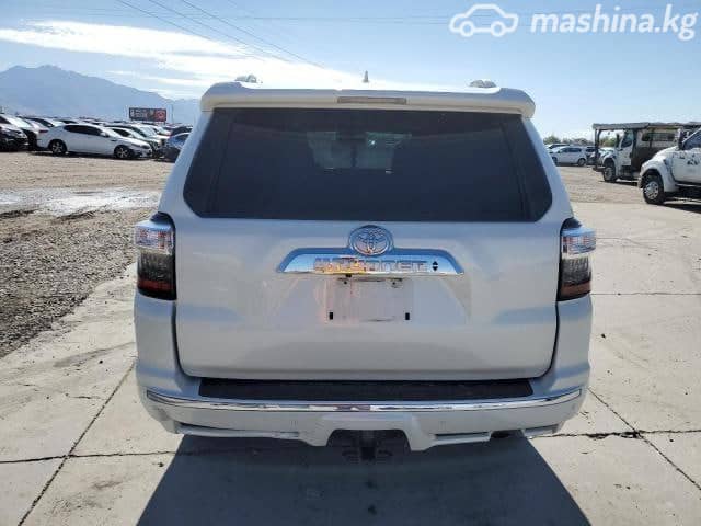 Toyota 4Runner V Рестайлинг 4.0 AT 4WD