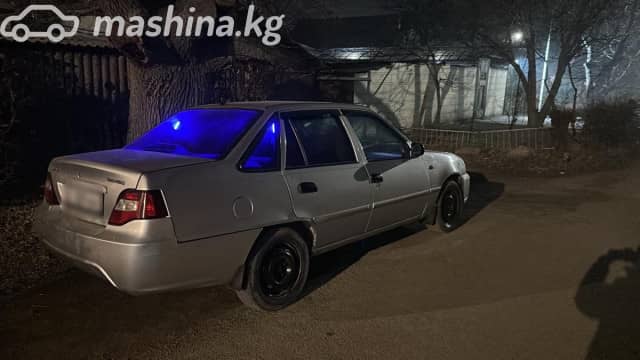Daewoo Nexia I Рестайлинг 1.6 MT