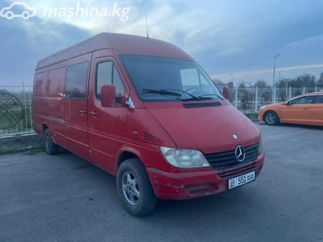 Mercedes-Benz Фургон (6х2)