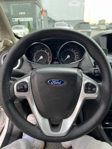 Ford Fiesta Mk6 Рестайлинг 1.6 AMT
