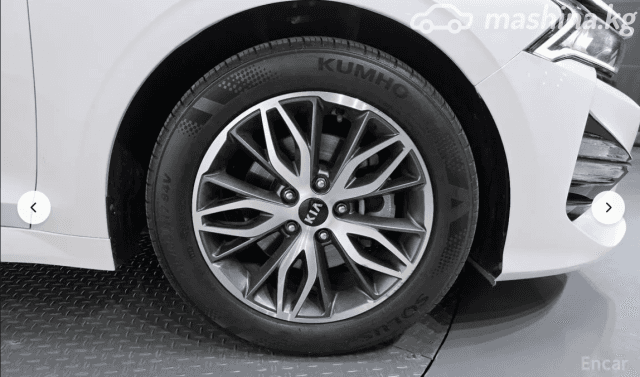 Kia K5 III LPi 2.0 AT