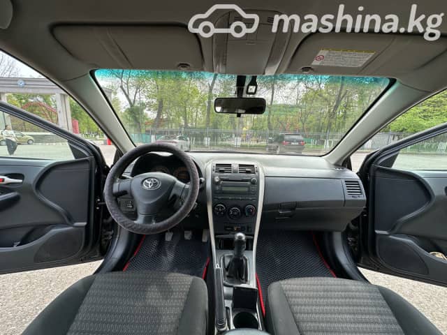 Toyota Corolla X (E140, E150) 1.6 MT