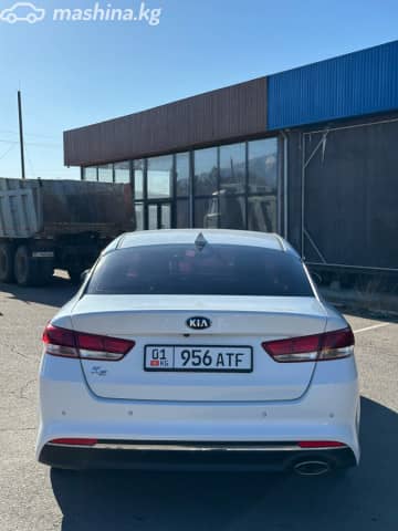 Kia K5 II 2.0 AT