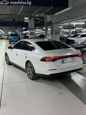 Honda Accord XI 1.5 CVT