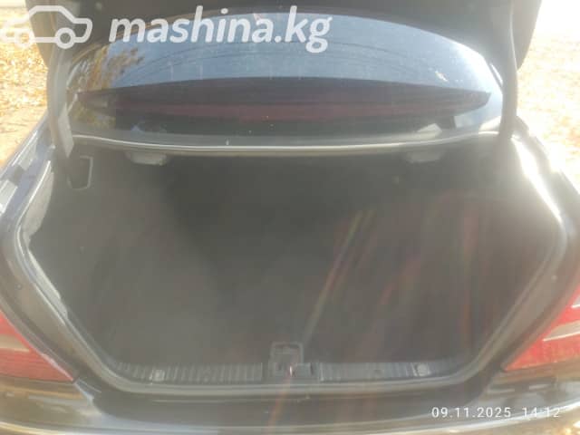 Mercedes-Benz E-Класс III (W211, S211) 320 3.2d AT