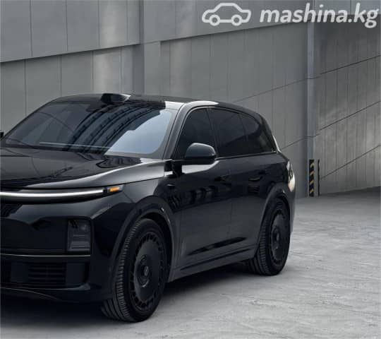 LiXiang L6 1.5hyb AT 4WD