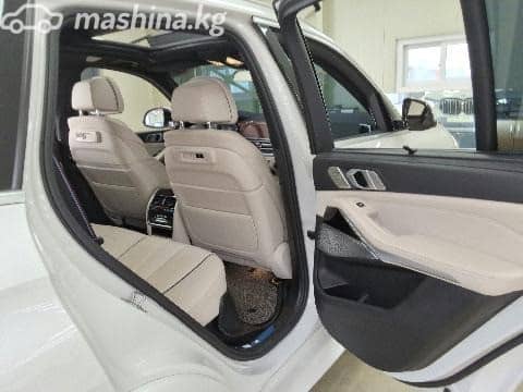 BMW X5 IV (G05/G18) 40i 3.0 AT 4WD